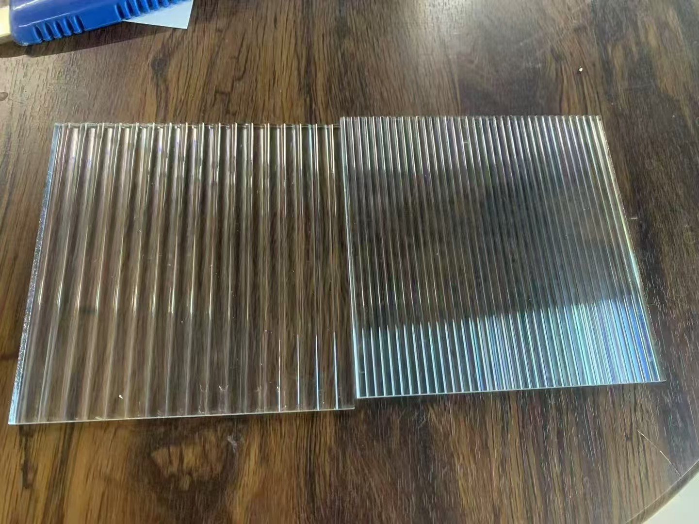 亚克力板材、PVC 板、KT 板等材料供应